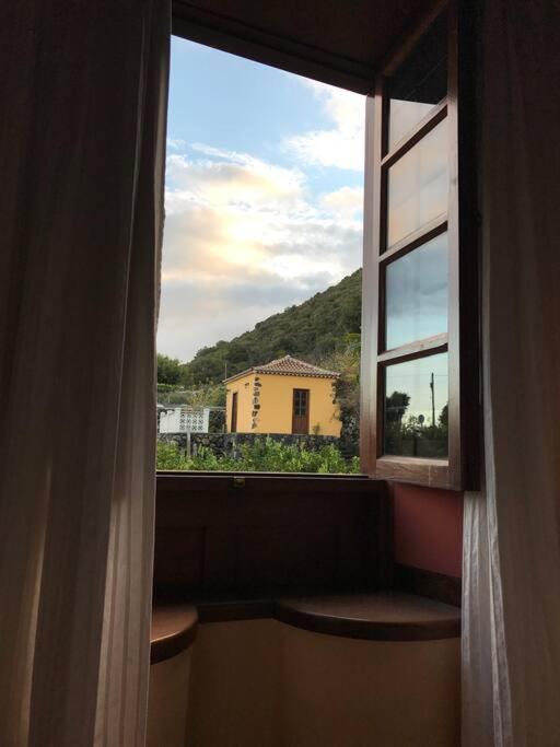 Rustic House La Montana Villa Brena Baja Bagian luar foto