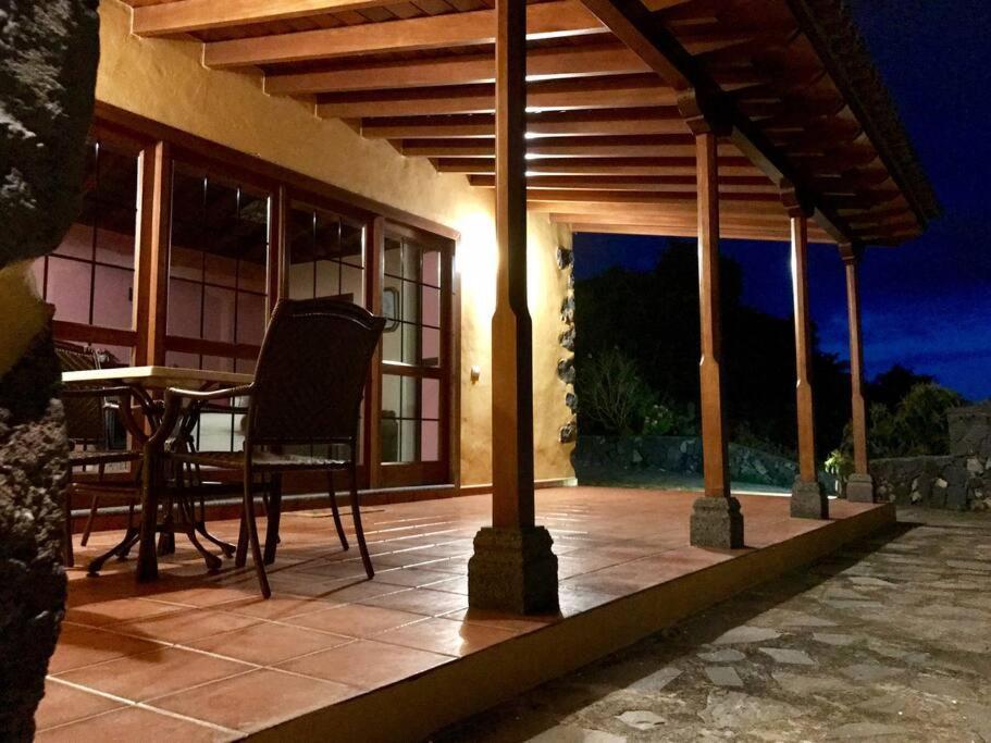 Rustic House La Montana Villa Brena Baja Bagian luar foto